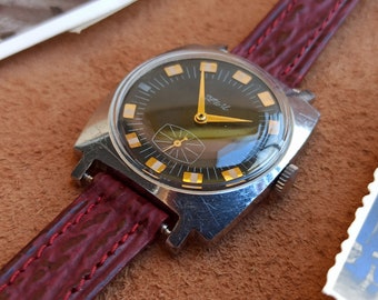 Mechanical ZIM USSR Vintage Watch, Shockproof Balance, Mechanical Watch, Vintage Watch, Dust Proof, Antique USSR Watch, Zim Watch