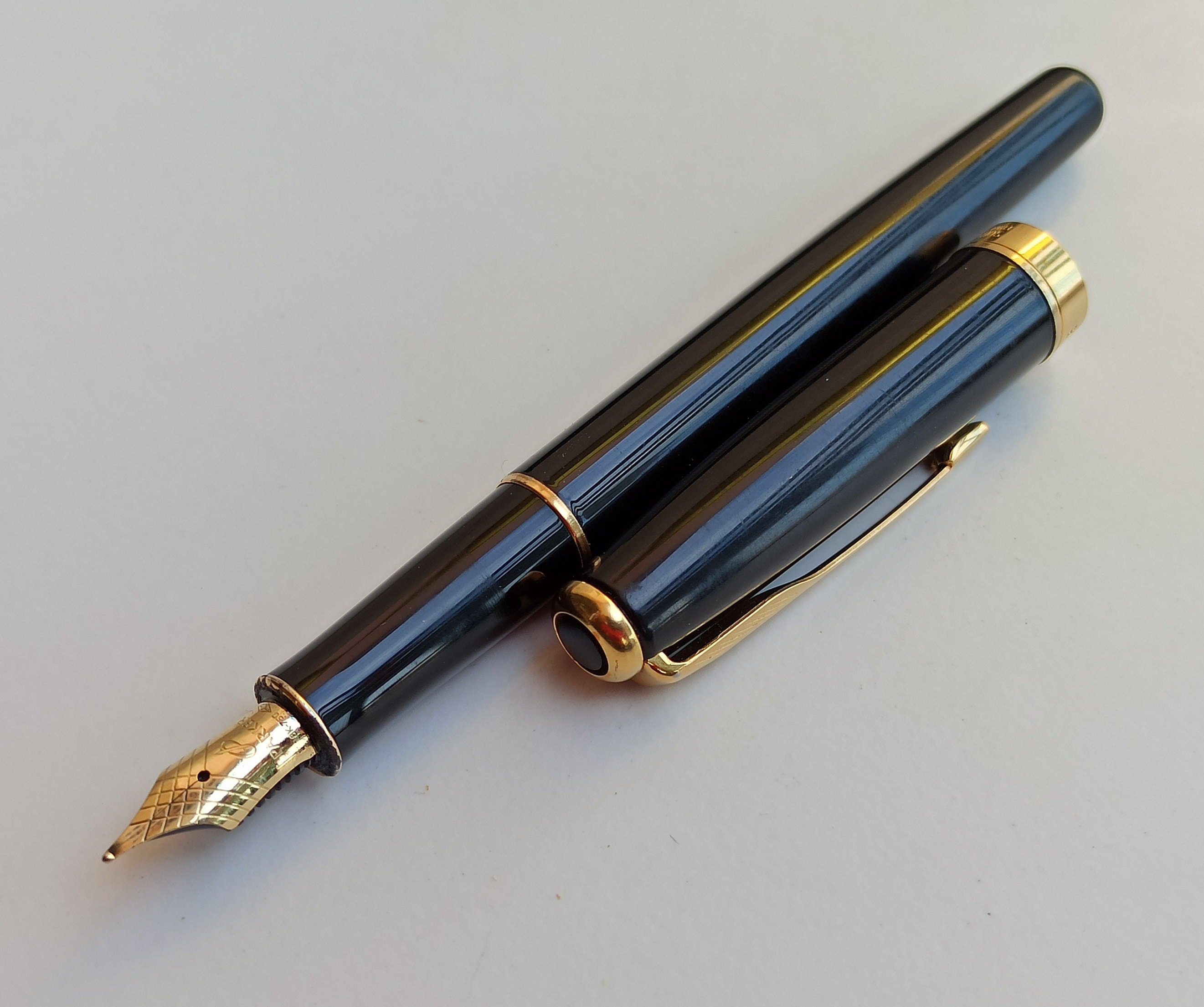 Parker Sonnet France Fountain Pen Parker SONNET Gold 18k Nib, A1