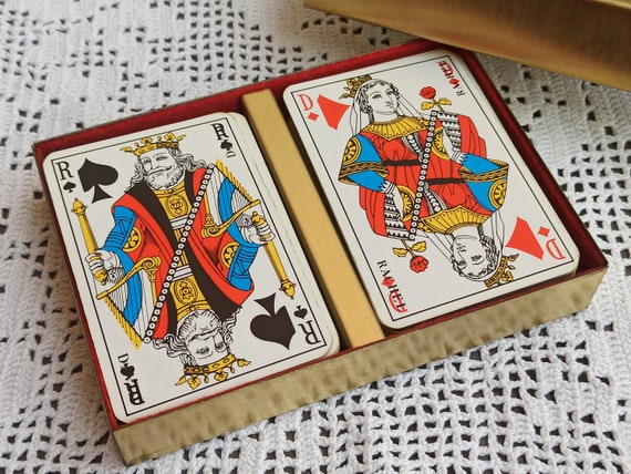 Ducale Set of 2 Red and Blue Design Deck of Playing Cards, Ducale