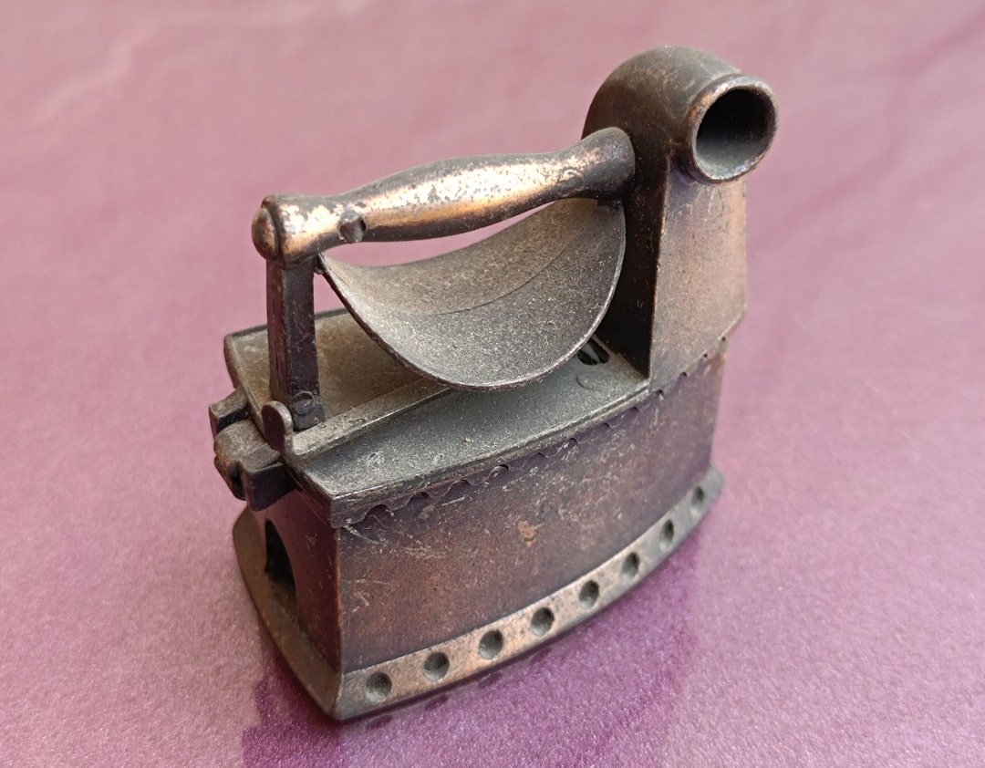 1970 Iron Pencil Sharpener, Iron Sharpener, Spanish Pencil Sharpener
