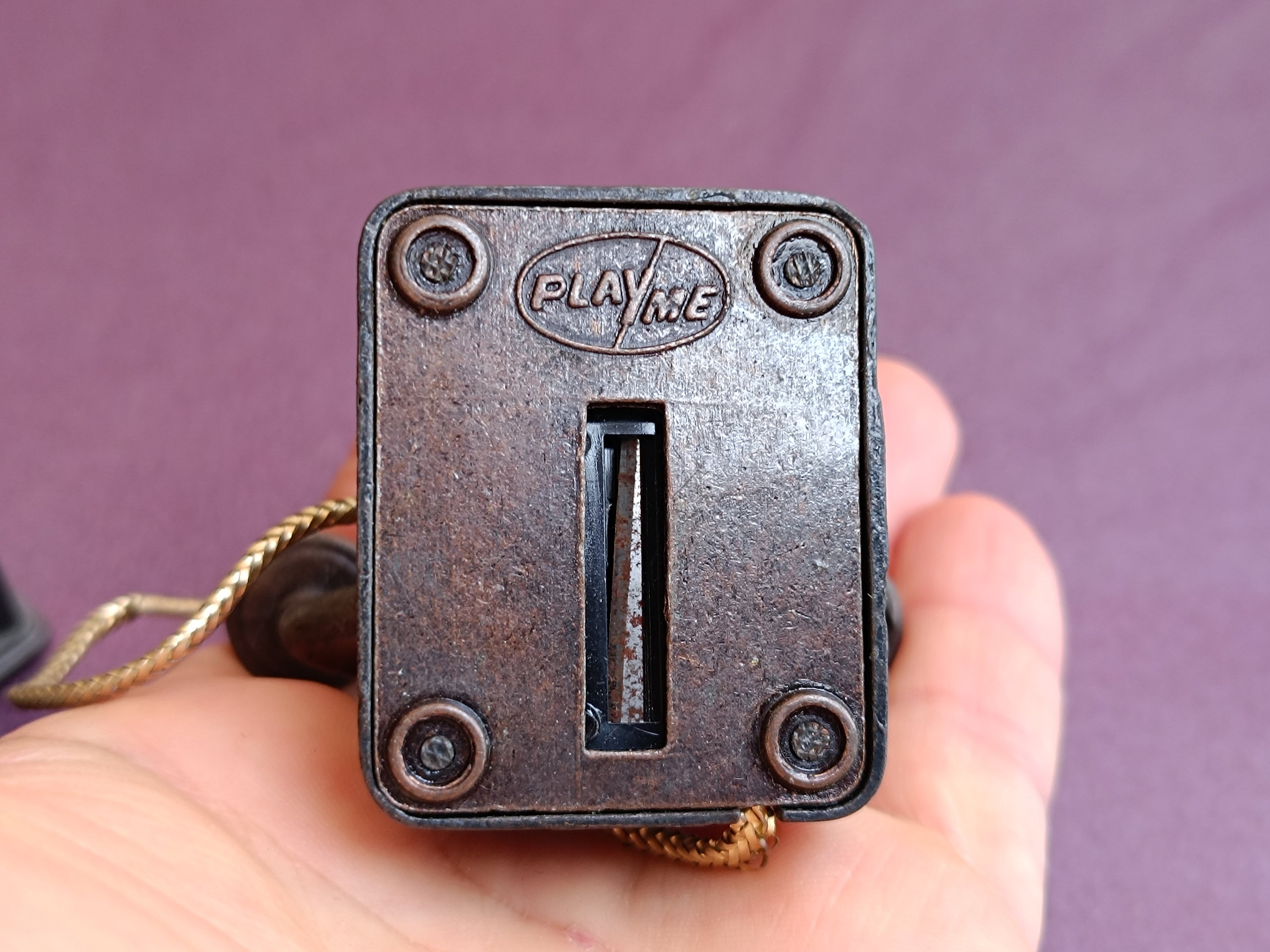アンティーク　PLAYME 社　ペンシルシャープナー 1970 Playme Pencil Sharpener, Desk Phone Pencil Sharpener, Spanish