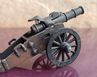 1970s Vintage Pencil Sharpener, Cannon Pencil Sharpener, Spanish Pencil Sharpener, Retro Pencil Sharpener, Collectible Stationery