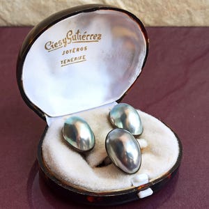 915 Silver Ring And Earrings Ciesy Sutierrez 1950s, Pearl Earrings, Cocktail Ring, Exotic Ring, Pearl Shell, Mother of Pearl Ring, Tenerife