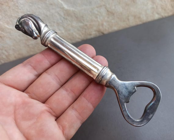金属製 馬 栓抜き ボトルオープナー vintage　チェス　馬　アンティーク 馬の頭の栓抜き、ヴィンテージシルバーメッキの栓抜き、馬の形の栓抜き