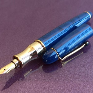 Vintage Füllfederhalter, Gold gefüllter Füllfederhalter, Vintage Füllfederhalter, Füllfederhalter, antiker Stift, Iridiumspitze, Deutschland Füllfederhalter