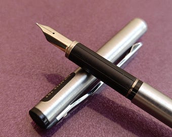 1970s SHEAFFER TRZ Model 40 Fine Fountain Pen, Vintage Fountain Pen, Retro Fountain Pen, Antique Fountain Pen, Sheaffer Fountain Pen, USA