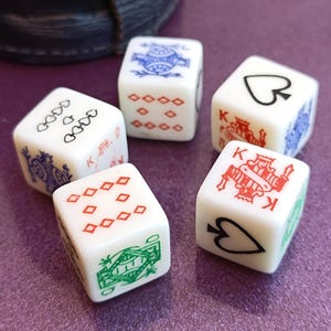 1960 Hide Poker Americano ダイスロール、Findlaters コンプリートダイスセット、ポーカーダイス、ポーカーダイスのセット、アンティークポーカーダイス、ダイス、レトロポーカーダイス