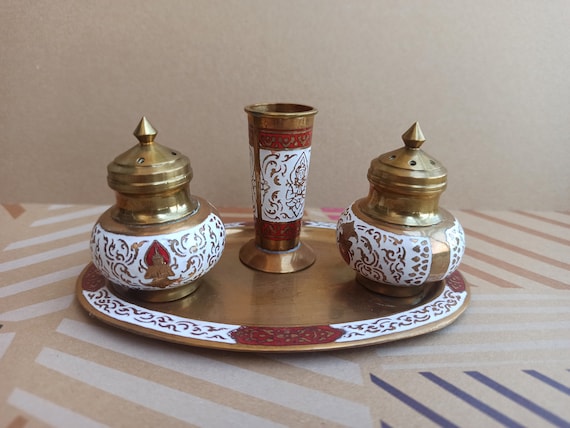 Bronze salt and on sale pepper shakers