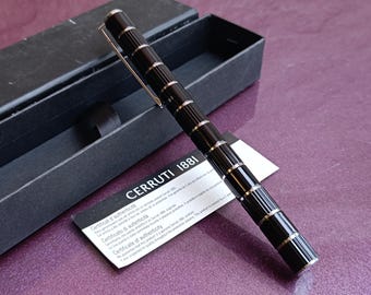 パイロット バンブー万年筆 未使用、黒樹脂製、18金750中字ペン先