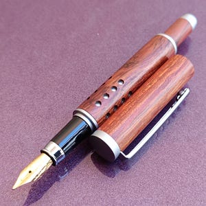 Vaccaro Füllfederhalter mit Swarovski-Steinen, Vaccaro Füllfederhalter, Vintage Füllfederhalter, Füllfederhalter, Iridiumspitze, Tintenstift, Retro Tintenstift