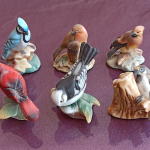 SET of 6 Porcelain Birds, Bird Figurine, Miniature Wild Bird Porcelain, Vintage Asian Birds, Collectible Birds, Porcelain Birds, Korea