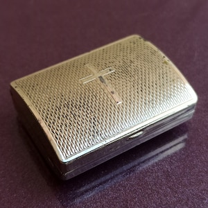 925 Silver Pill Box With Cross, Gold Filled Pill Case, Religious Silver Pill Case, Small Pill Box, Pill Organizer, Pill Case Gift, Pill Box