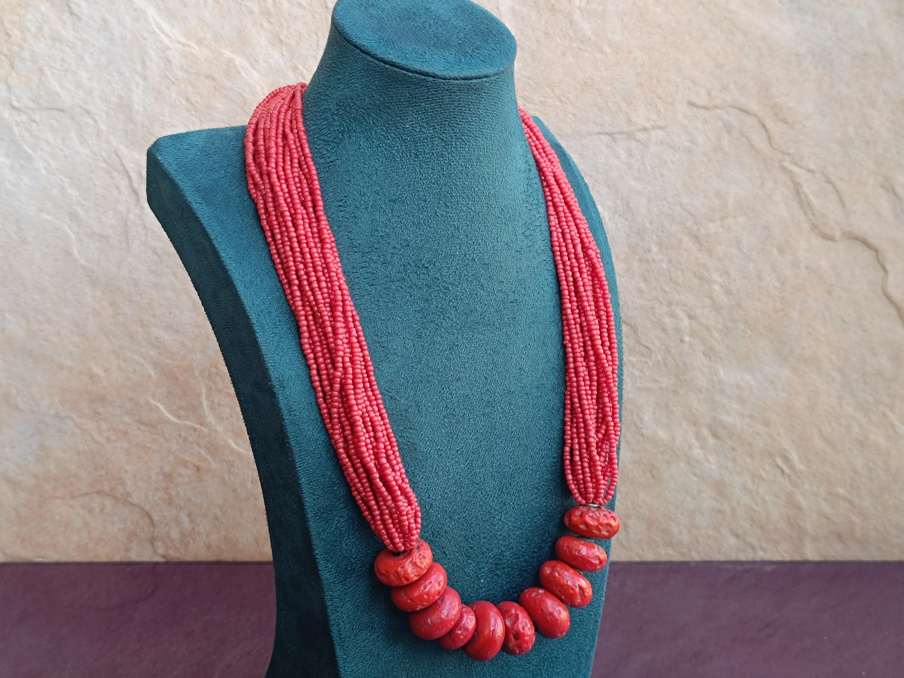 Pendentif Vintage Corail Rouge Naturel - Perles De Corail, Monture Laiton - Bijou Fait Main Umaiza Gems
