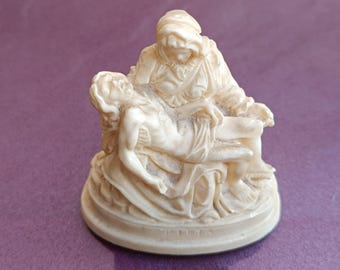 pieta maestoro 4C • Pieta By Michelangelo Statue 6.25'' | The Catholic Company®
