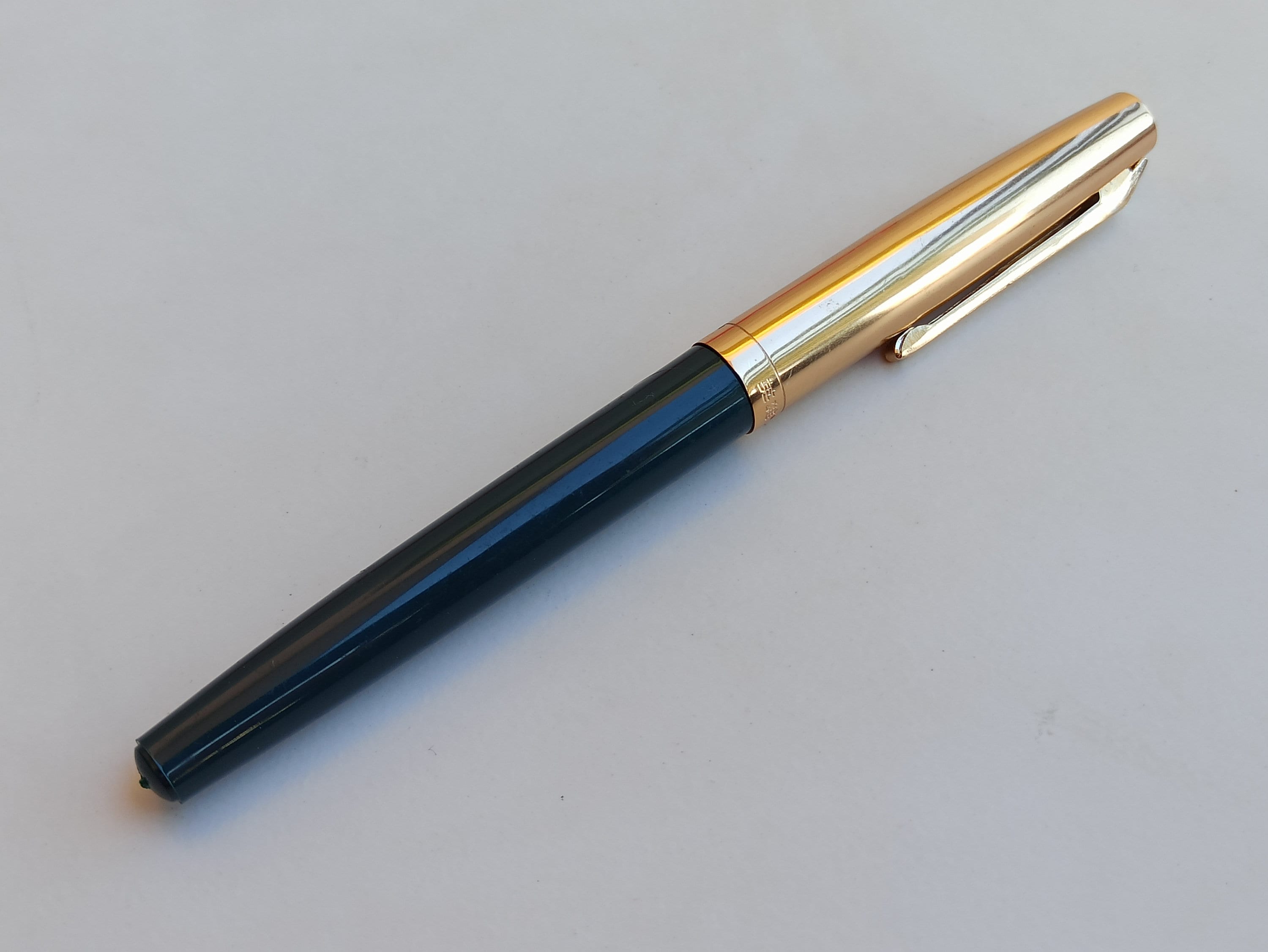 HERO 332 Fountain Pen, Collectible Pen, Gift Pen, Gold