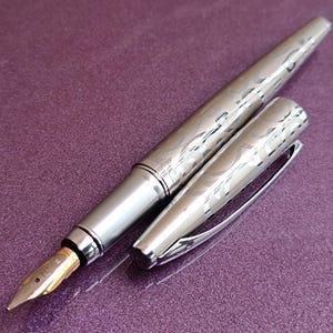 18K GP Gold gefüllter Füllfederhalter, Sammelstift, Geschenkstift, Füllfederhalter, Retro-Füllfederhalter, alter Füllfederhalter, Vintage-Tintenstift, Tintenstift