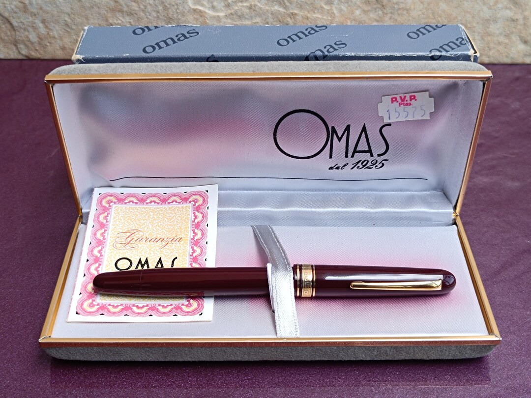 Stylo Bille OMAS 555/F En Résine Bordeaux Plaqué Or 18 Carats - Occasion De Prestige