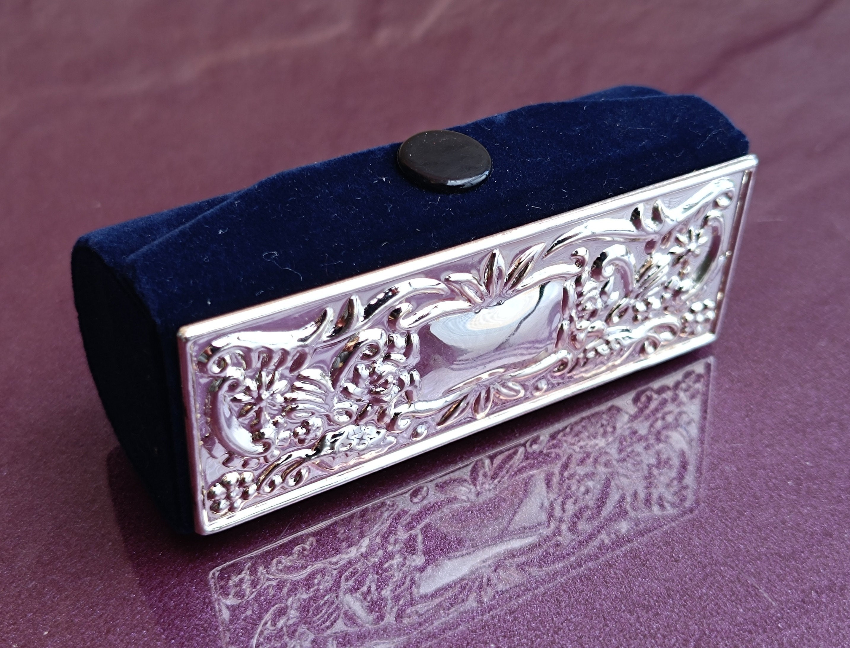  スターリングシルバー　カエルのリップスティックケース Silver lipstick case - Etsy 日本