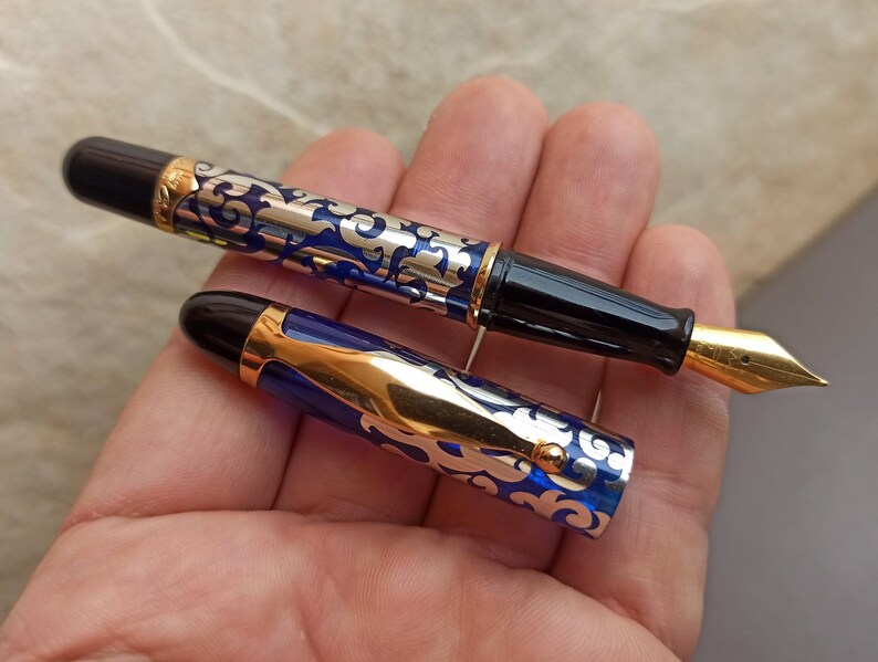 Creeks N Creeks Fountain Pen, Retro Fountain Pen, Vintage Fountain Pen