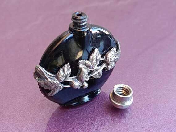 香水瓶　アトマイザー　彫金　SILVER　perfume bottle　ツキ10 香水瓶 アトマイザー 彫金 SILVER perfume bottle ツキ10