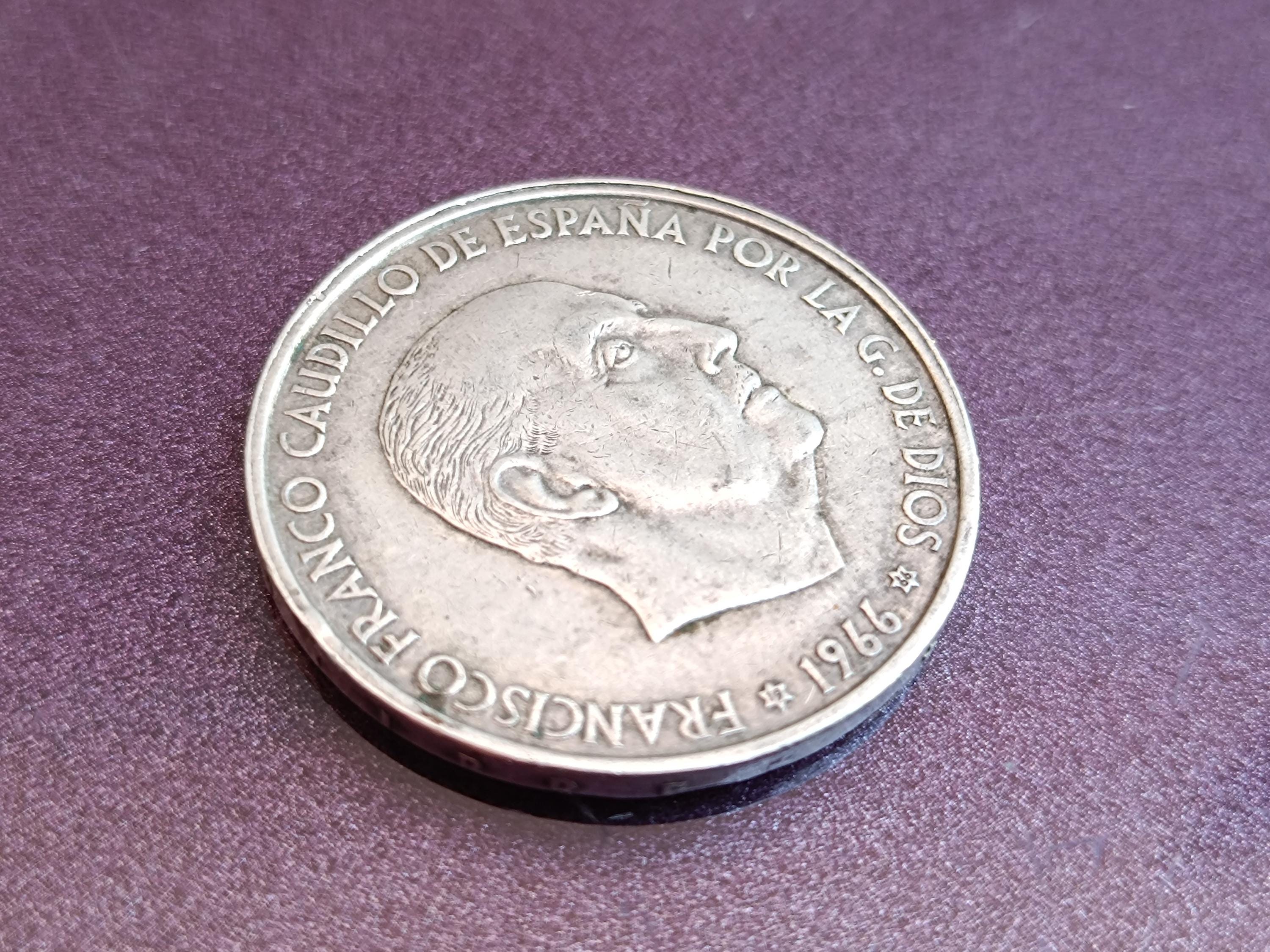 1966 Silver 100 Pesetas Star 66 Franco, Francisco Franco Coin