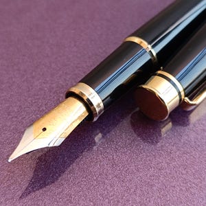 Pierre Cardin Füllfederhalter, Füllfederhalter, Gold gefüllter Füllfederhalter, Vintage Füllfederhalter, Retro-Tintenstift, antiker Füllfederhalter, Tintenstift