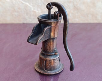 1970 PLAYME Pencil Sharpener, Water Tower Sharpener, Spanish Pencil Sharpener, Antique Pencil Sharpener, Collectible Stationery