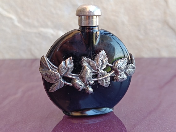 香水瓶　アトマイザー　彫金　SILVER　perfume bottle　ツキ10 香水瓶 アトマイザー 彫金 SILVER perfume bottle ツキ10