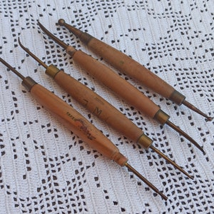 Set of 3 Olive Modeling Tools Ideal for Working With Clay