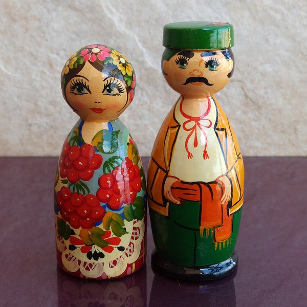 Ensemble de poupées gigognes, ensemble d'art ukrainien de 2 style matriochka, poupée gigogne fleur unique, poupée gigogne, décor à la maison, jouet intérieur de collection