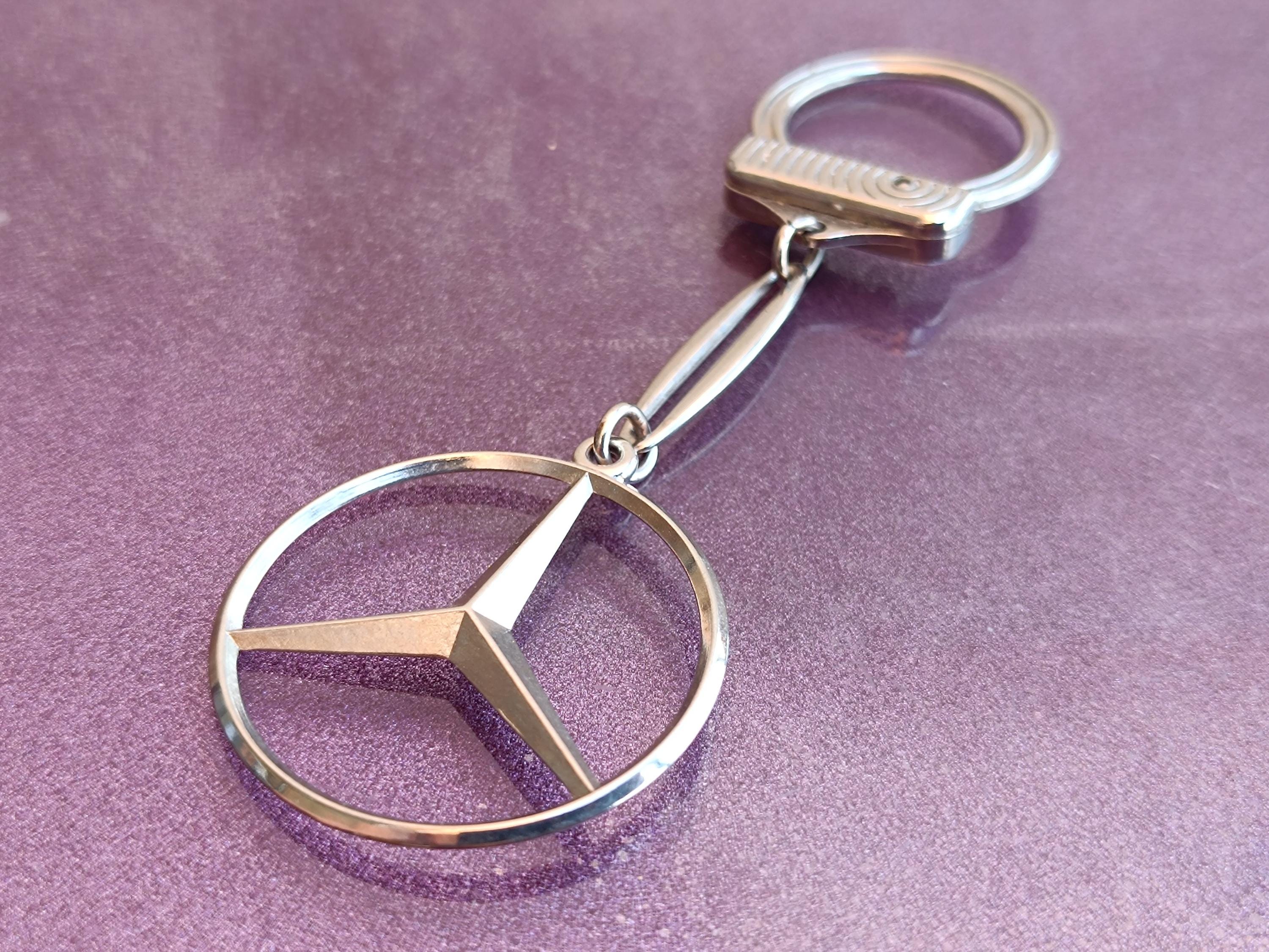 Mercedes Keychain, Vintage Style Car Keyring, Mercedes Benz Logo Key ...