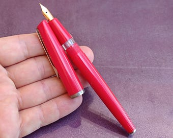 USA UNIVERSAL Fountain Pen, Vintage Fountain Pen, Fountain Pen, Antique Pen, Ink Pen, Old Fountain Pen