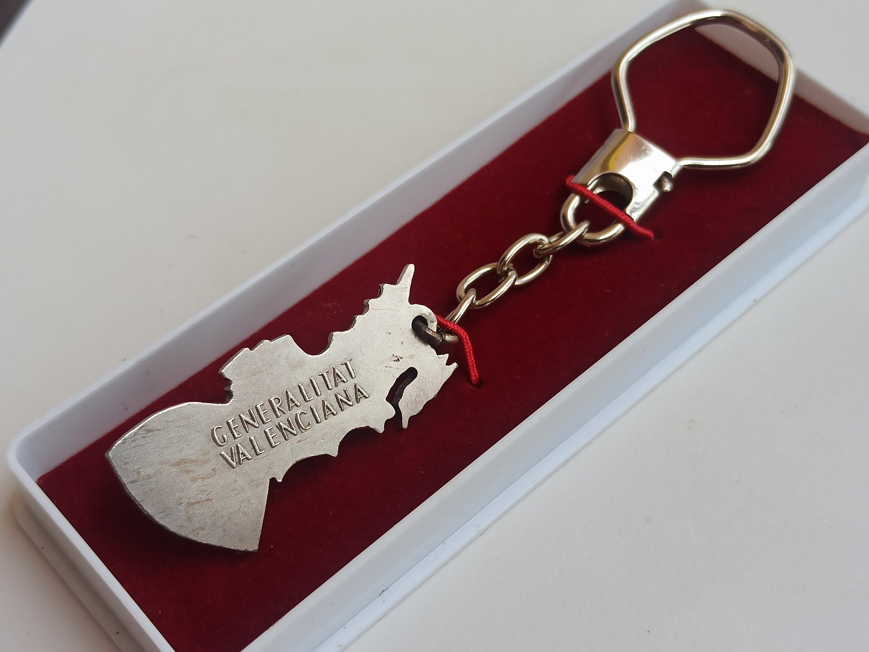 Keychain Generalitat Valenciana, Personalized Keychain With Valencian Community Shield, Vintage Spanish Keychain With Original Box - Etsy UK Keychain Generalitat Valenciana, Personalized Keychain With Valencian Community Shield, Vintage Spanish Keychain With Original Box - Etsy UK
