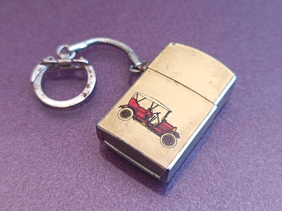 1970s Penguin Petrol Lighter, Collectible Lighter, Pocket Lighter, Cigarette  Lighter, Smoking Accessorie, Liquid Lighter, Lighter Key Chain