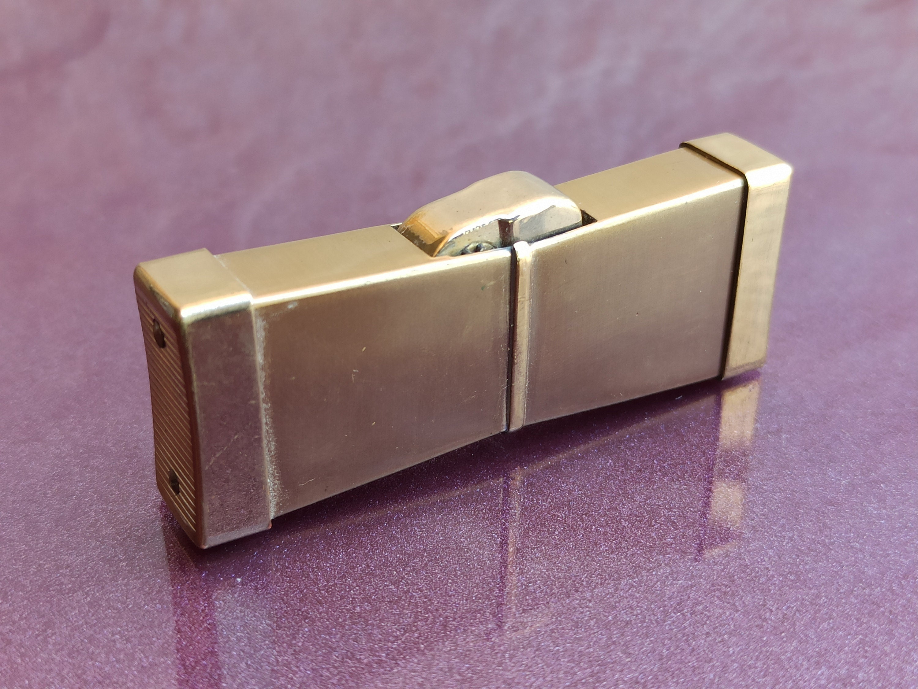 Crown Grace Lighter Japan (JL) Crown Grace Lighter Japan (JL)