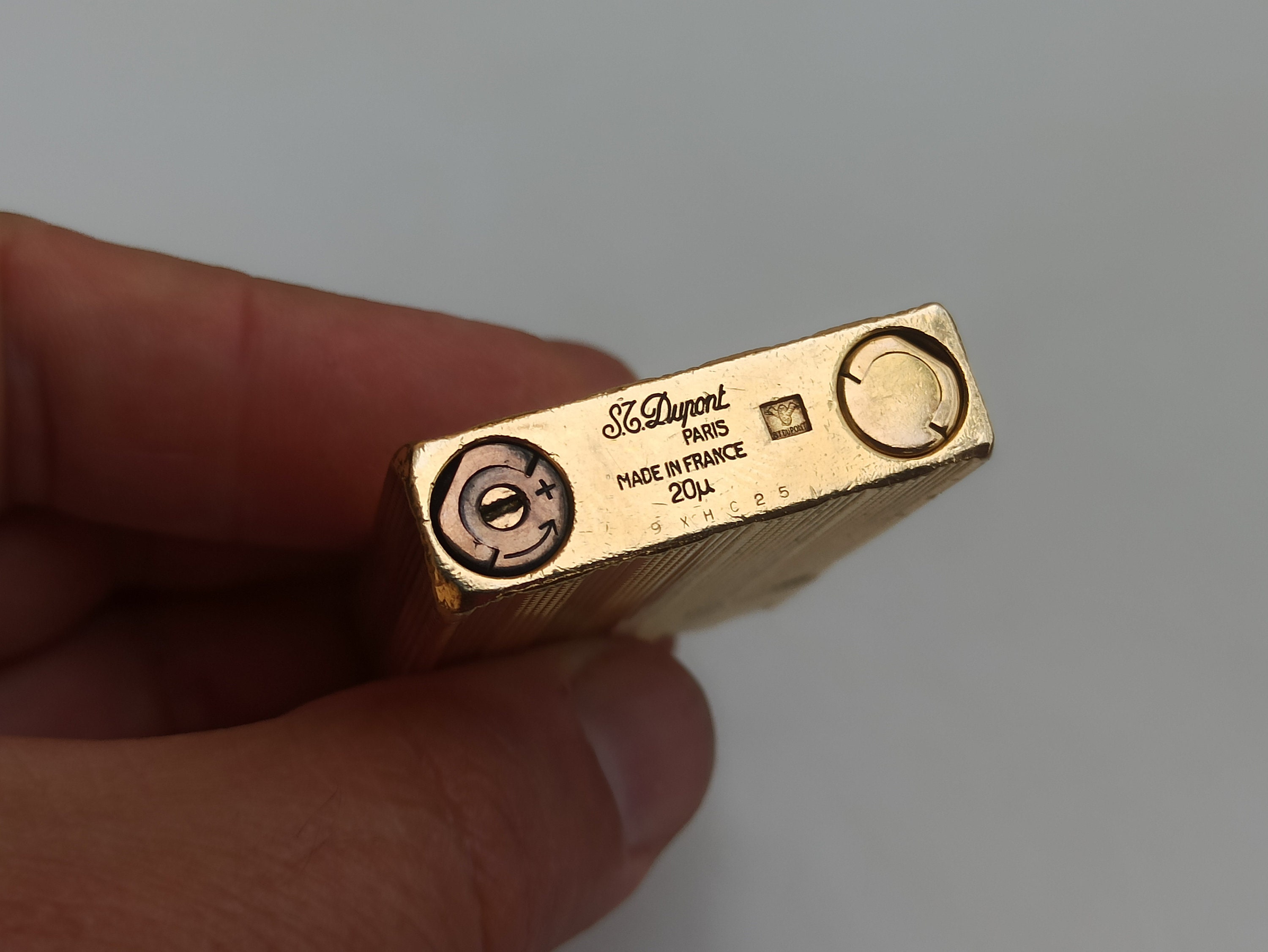 S.T. DUPONT Gold Plated 20 Lighter Antique Pocket -
