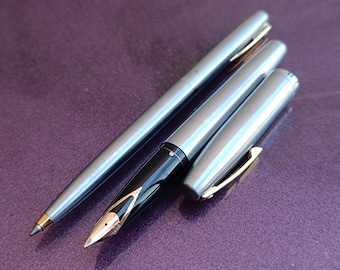 14K Gold Nib Sheaffer Fountain Pen and Ballpoint Pen SET