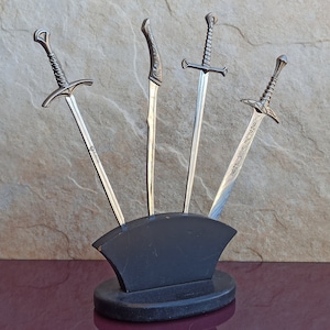 Set de 4 ABRECARTAS, Abrecartas Bronce, Espada Abrecartas, Abrecartas Vintage Español, Espada Toledo, Abrecartas Vintage