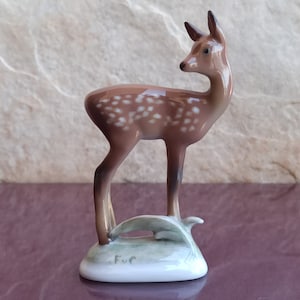 1950er ROSENTHAL Hirsch, Deutschland Designer kleiner Hirsch, Porzellan Hirsch, Hirsch Figur, Sammlerstatue, Handgemalt, Porzellan Rehkitz