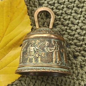 Peerage Bronze Bell England, Beheading Scene, Antique Bronze Bell, Bell Figurine, Bell Statue, Vintage Bell, Bell Decor, Made in England