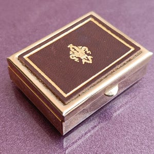 Vintage Pill Box, Vintage Pill Case, Cool Pill Case, Small Pill Box, Pill Organizer, Pill Case Gift, Pill Box For Purse