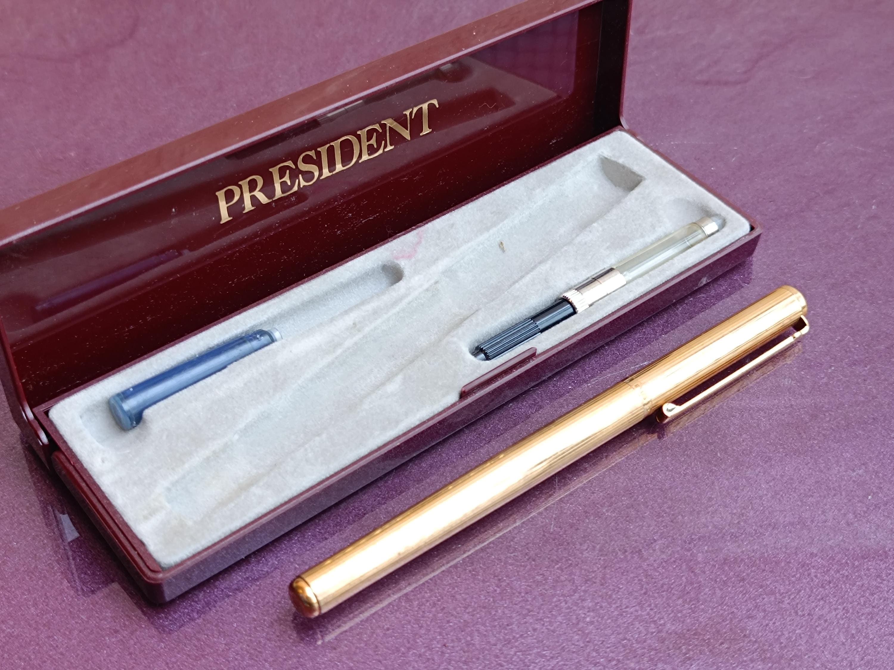 文房具・事務用品 ◼️ドイツ製◼️エリーゼ Elysee◼️金色万年筆