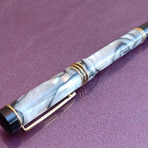 Iridium Point Germany Füllfederhalter, Vintage Geschenk, Vintage Füllfederhalter, Füllfederhalter, antiker Stift, alter Füllfederhalter, Gold gefüllter Tintenstift