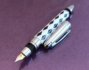 Fountain Pen, Iridium Fountain Pen, Vintage Fountain Pen, Fountain Pen, Ink Pen, Iridium Point, Metal Fountain Pen