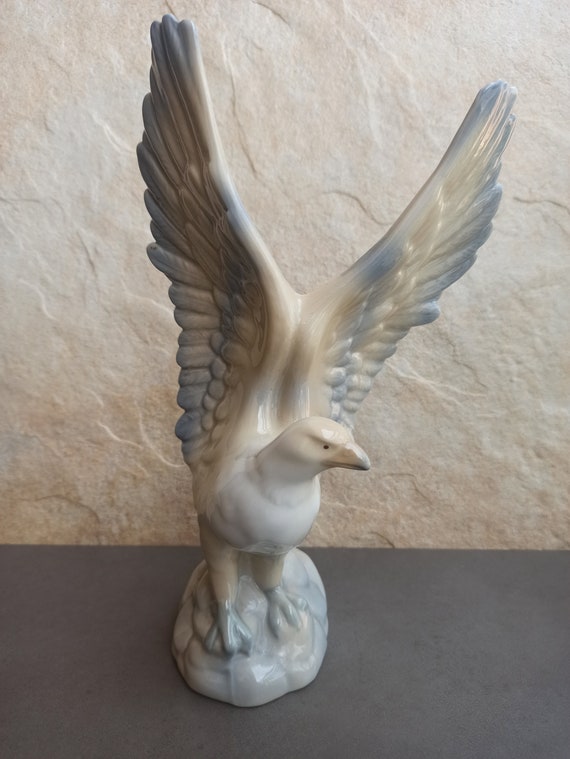 Porcelain Eagle Figurine Eagle Vintage Porcelain Spain Etsy