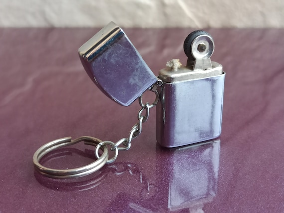 Lighter Keychain, Vintage Petrol Lighter, Liquid Lighter, Untested, Pocket  Lighter, Collectable, Cigarette Lighter, Smoking Accessories