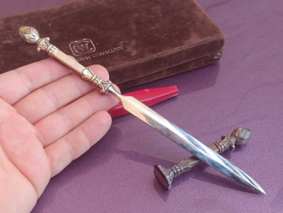 ⚪*︎様 CHRISTOPH WIDMANN Christoph Widmann – Product Manager, Head of Technical Sales and