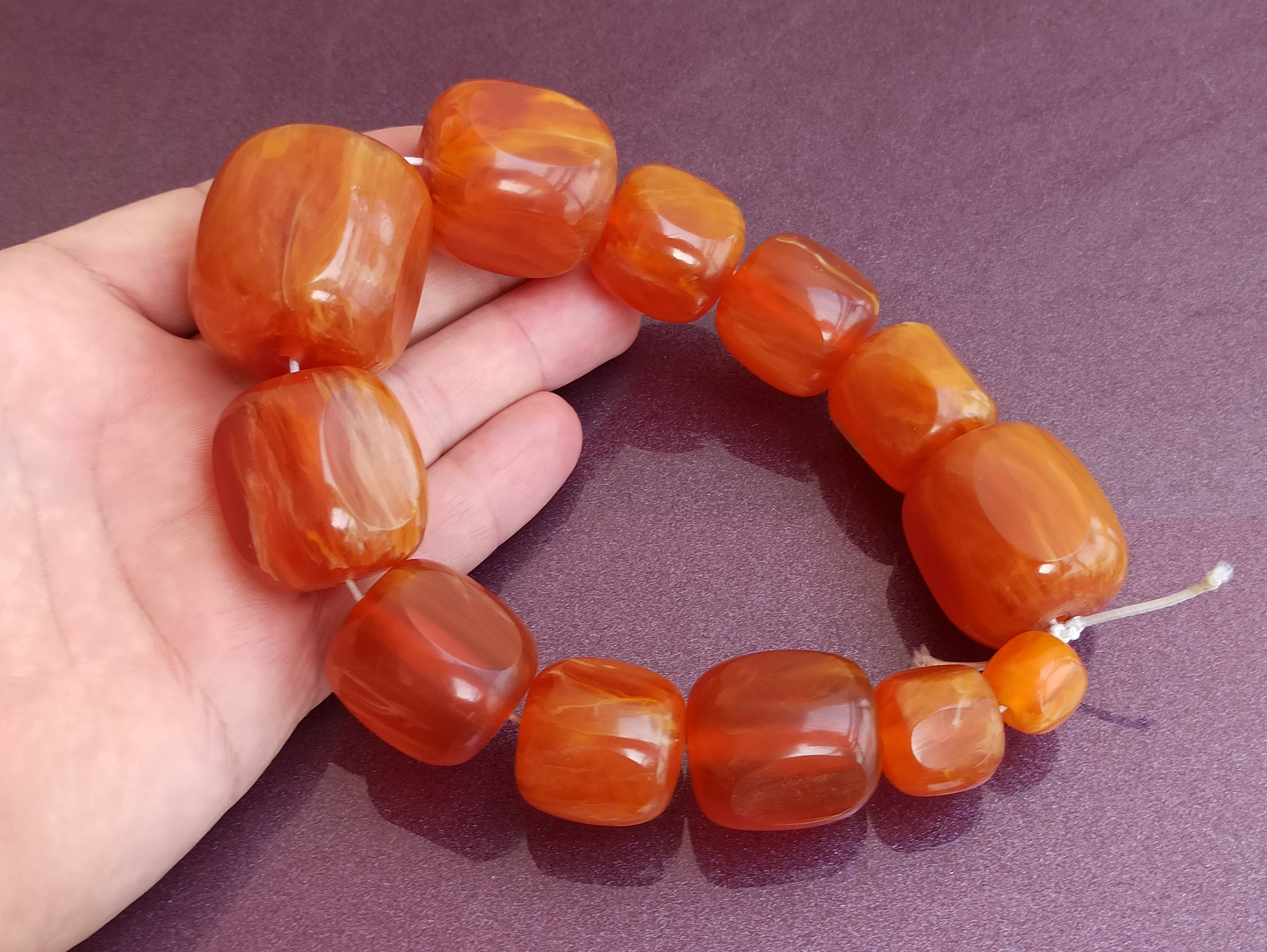 Collier Vintage Années 1950 En Plastique Facetté Ambre Jaune - Style Perles