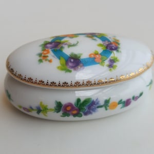 Fijne porseleinen bloemen doos, sieraden doos, Spanje retro doos, vintage doos, borst Vintage, koffer vintage, oude kleine koffer, schatkist
