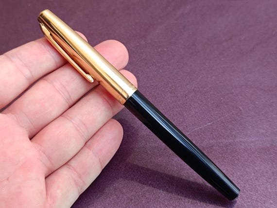 HERO 330 万年筆、コレクターズアイテム、ギフトペン、金張り万年筆